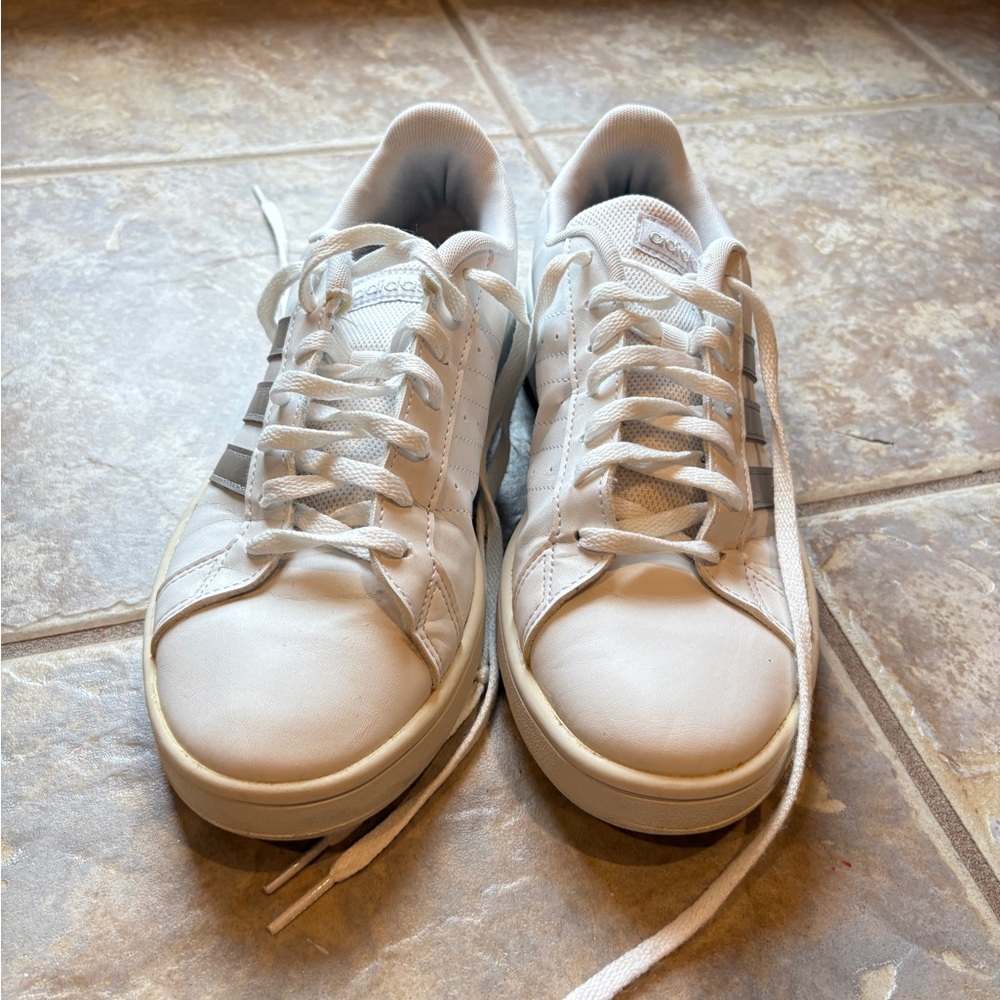 Adidas Classic White Leather Sneakers - Picture 5 of 14